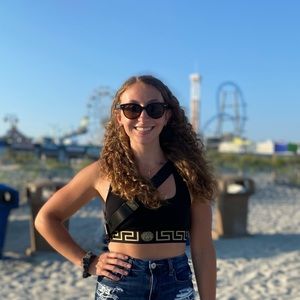 Meet your Posher, Brittany